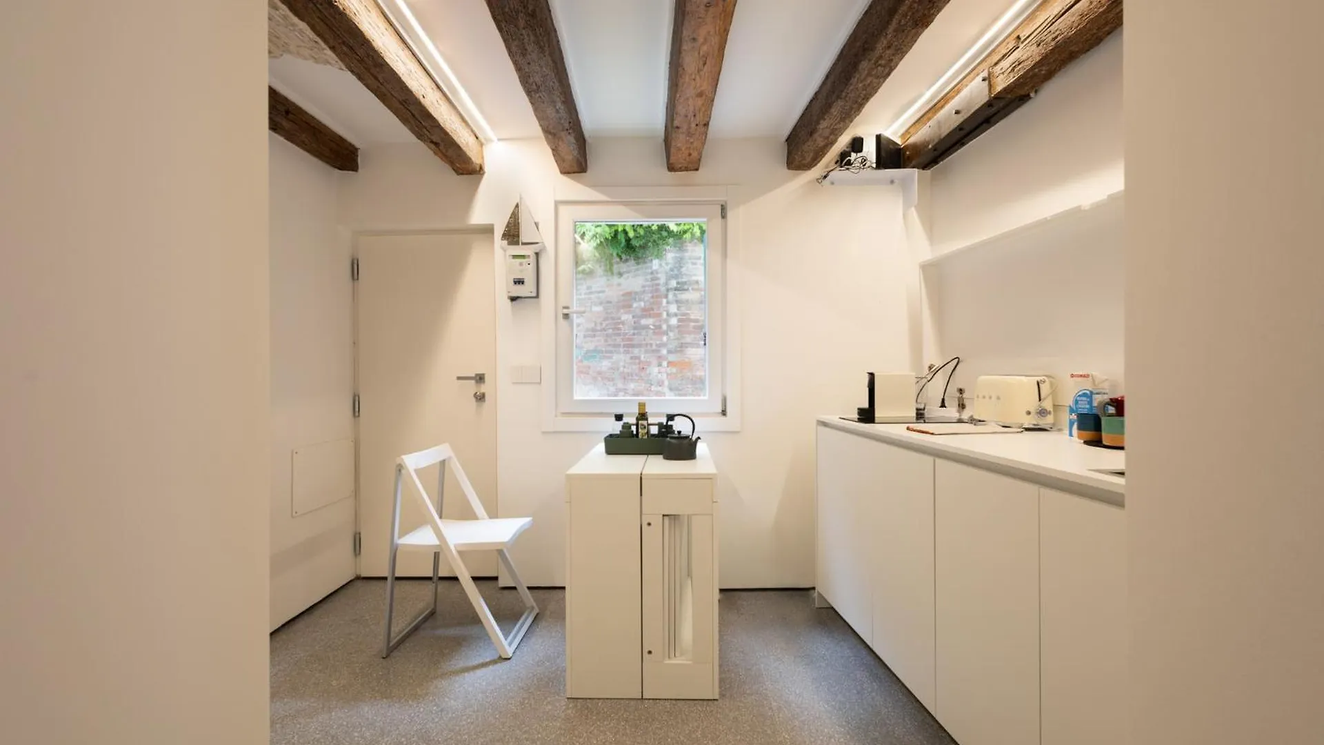 Apartment Peggy'S Retreat Luxbotiquehome ~ Wifi + Patio Venedig