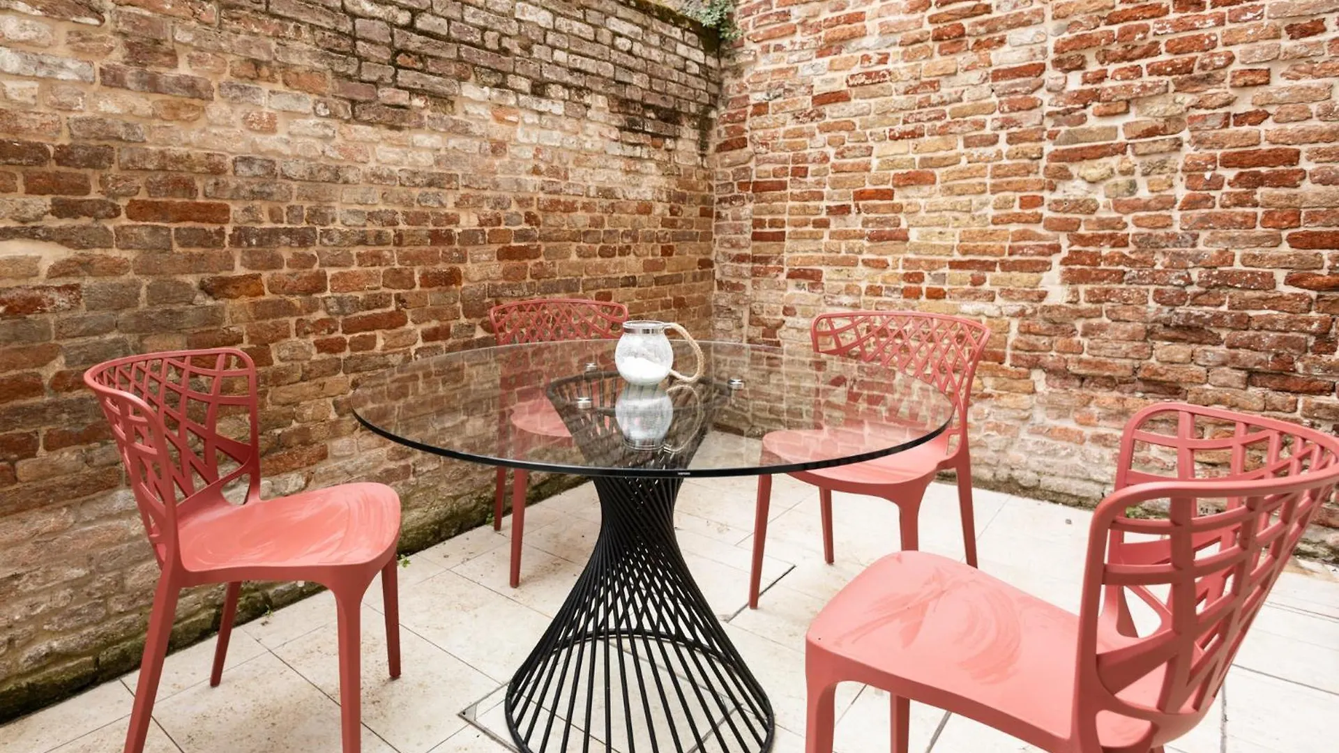 Peggy'S Retreat Luxbotiquehome ~ Wifi + Patio Venedig